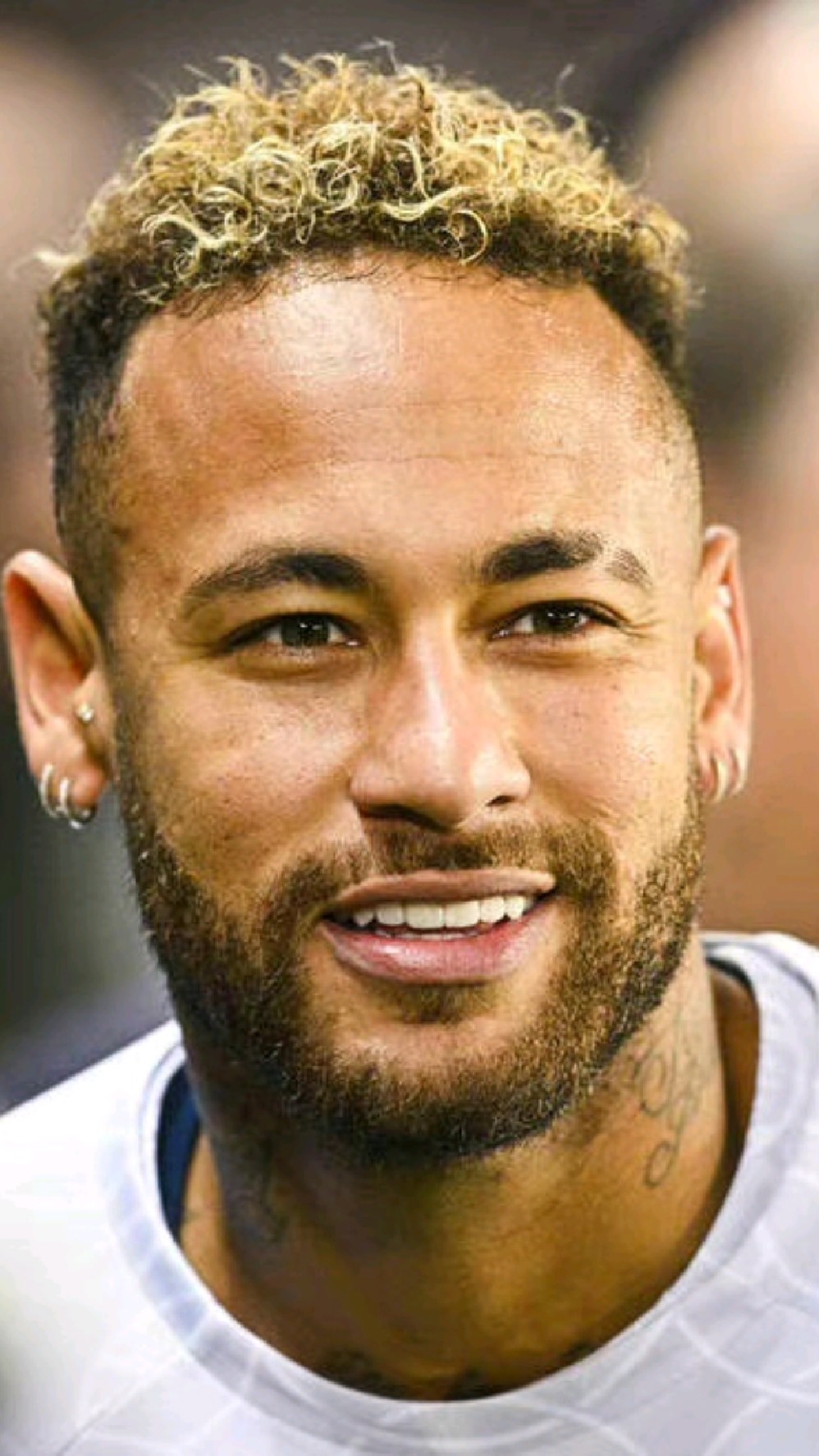 17个篮板 17个篮板