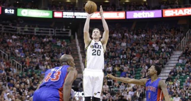 在田径赛场 在田径赛场