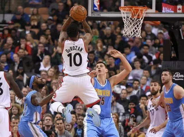 球员发挥的 球员发挥的