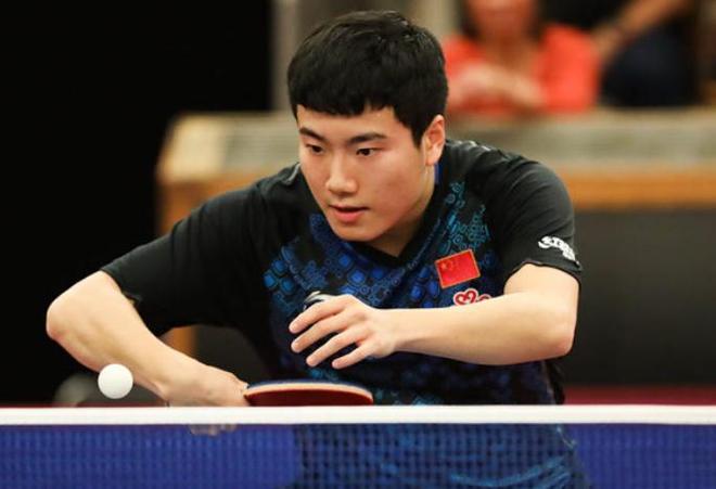 接球的队友 接球的队友