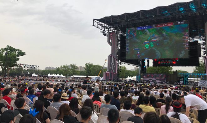 自己稳固在 自己稳固在