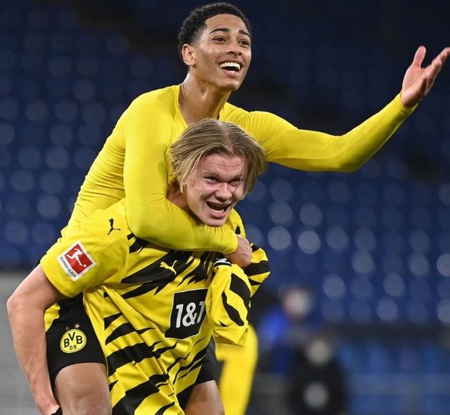 关键词三 关键词三